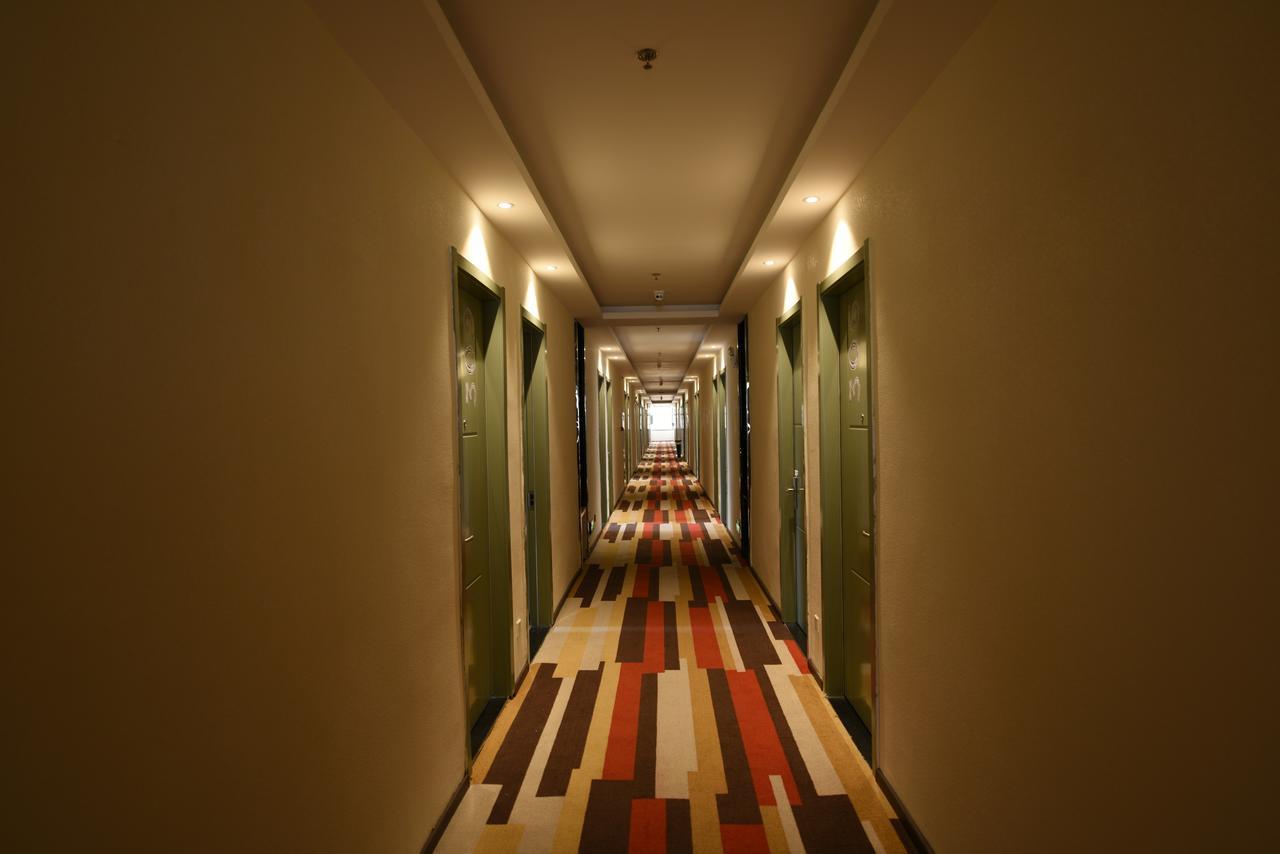 Ibis Xi'An Lintong Huaqing Hot Spring Hotel Екстериор снимка